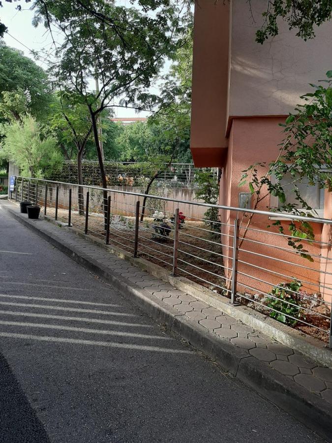 Hotel Tamaris 诺维·维诺多尔斯基 外观 照片
